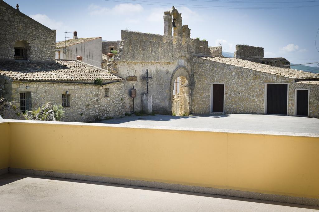 Casa Vacanza Saraceno Apartment Castellammare del Golfo Room photo